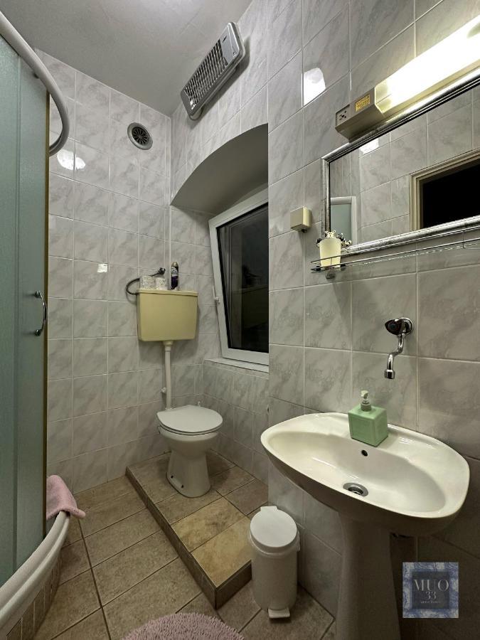 Muo 33 Apartments Kotor Eksteriør billede